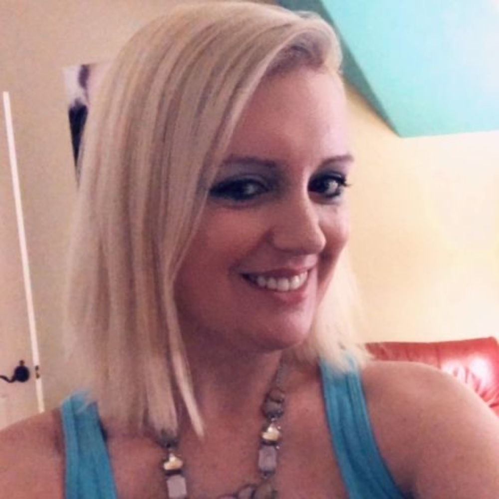 Meet your Posher, Liz